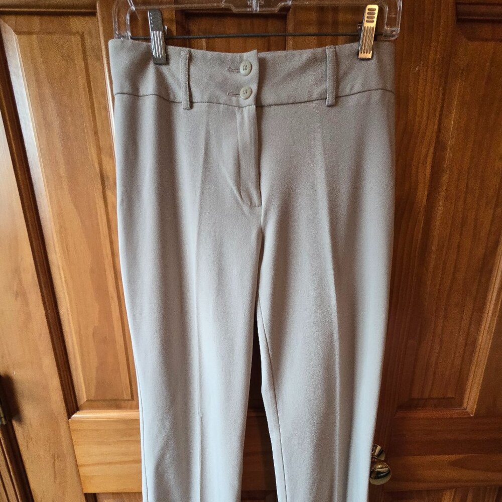 Van Heusen dress pant